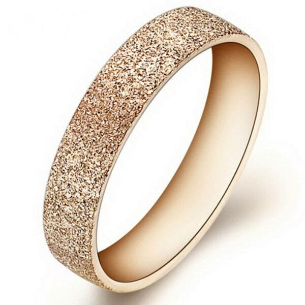 Stylish Rosegold Ladies Wedding Ring
