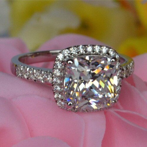 925 Sterling Silver Stylish Engagement Ring