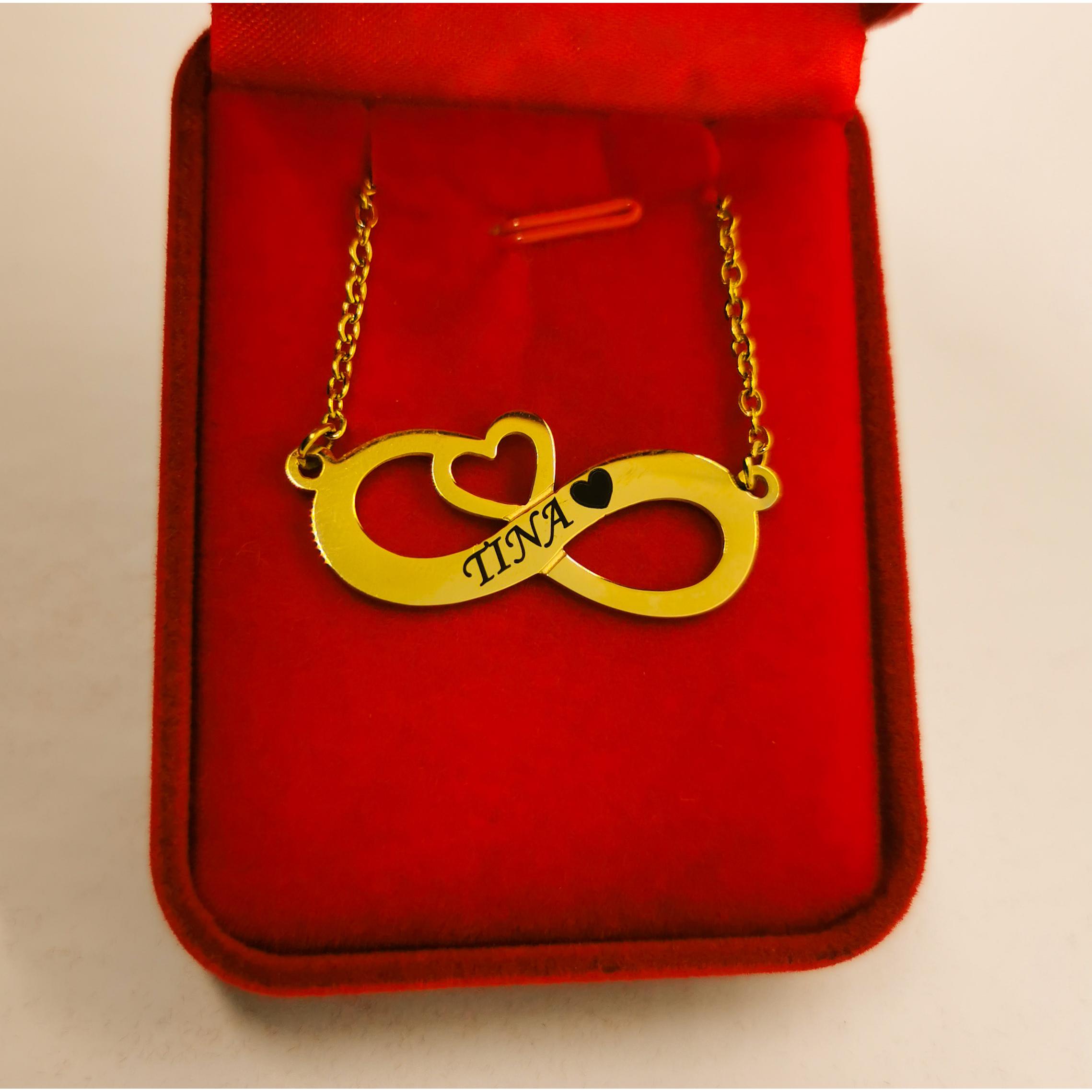 Engrave a Message of your Choice on Custom-Made Personalized Pendant Necklaces Gifts