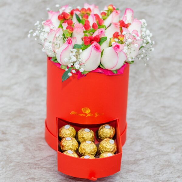 Alya flower box- with Pink Roses and Berry Flowers & Ferrero Rocher Chocolate