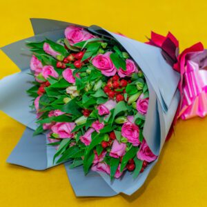 Amazing Rose Flower Bouquets & Chocolate Set - 1