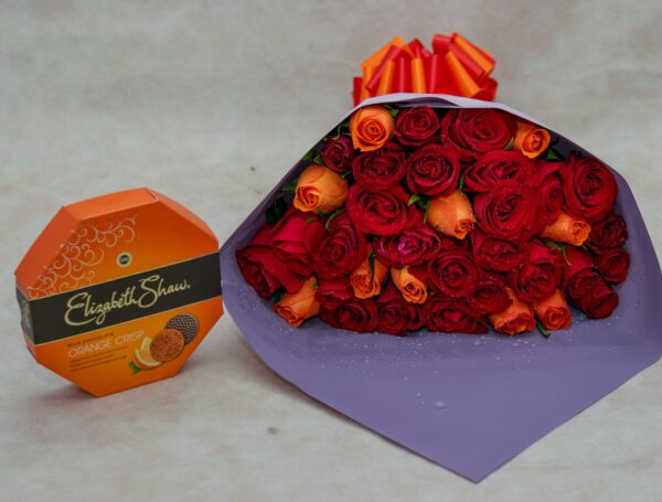 Amazing Rose Flower Bouquets & Chocolate Set
