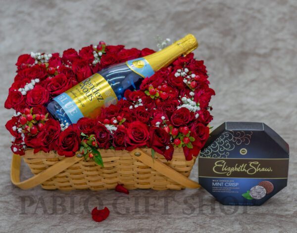 Red Roses and Berry Flowers  Hamper