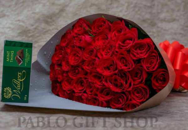 Walkers Mint Chocolate and Red Roses Bouquet