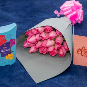 Blush Pink Bouquet and Roses Chocolate