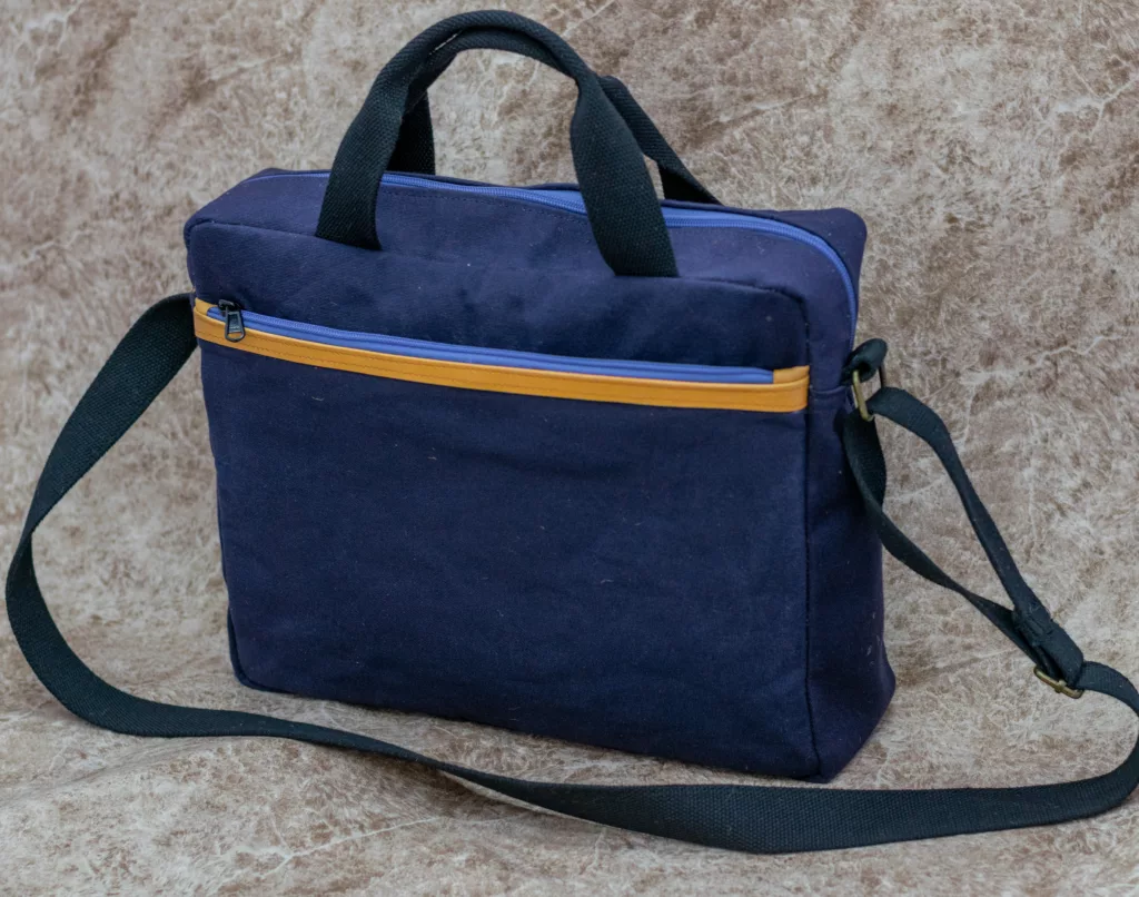 Canvas Fashion Laptop Bag Pablo Gift Shop